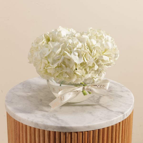 Magical White Hydrangea Vase - Image 3