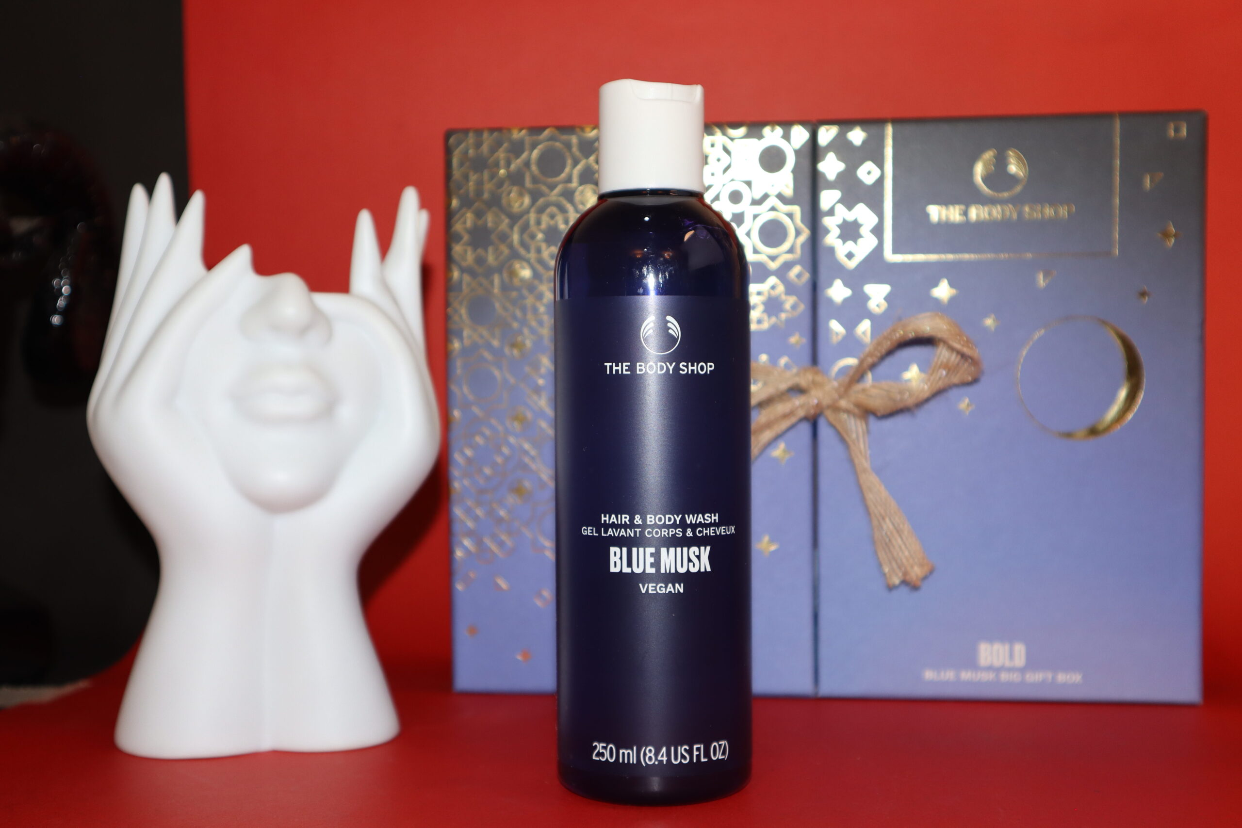 BOLD BLUE MUSK BIG GIFT BOX - Image 4