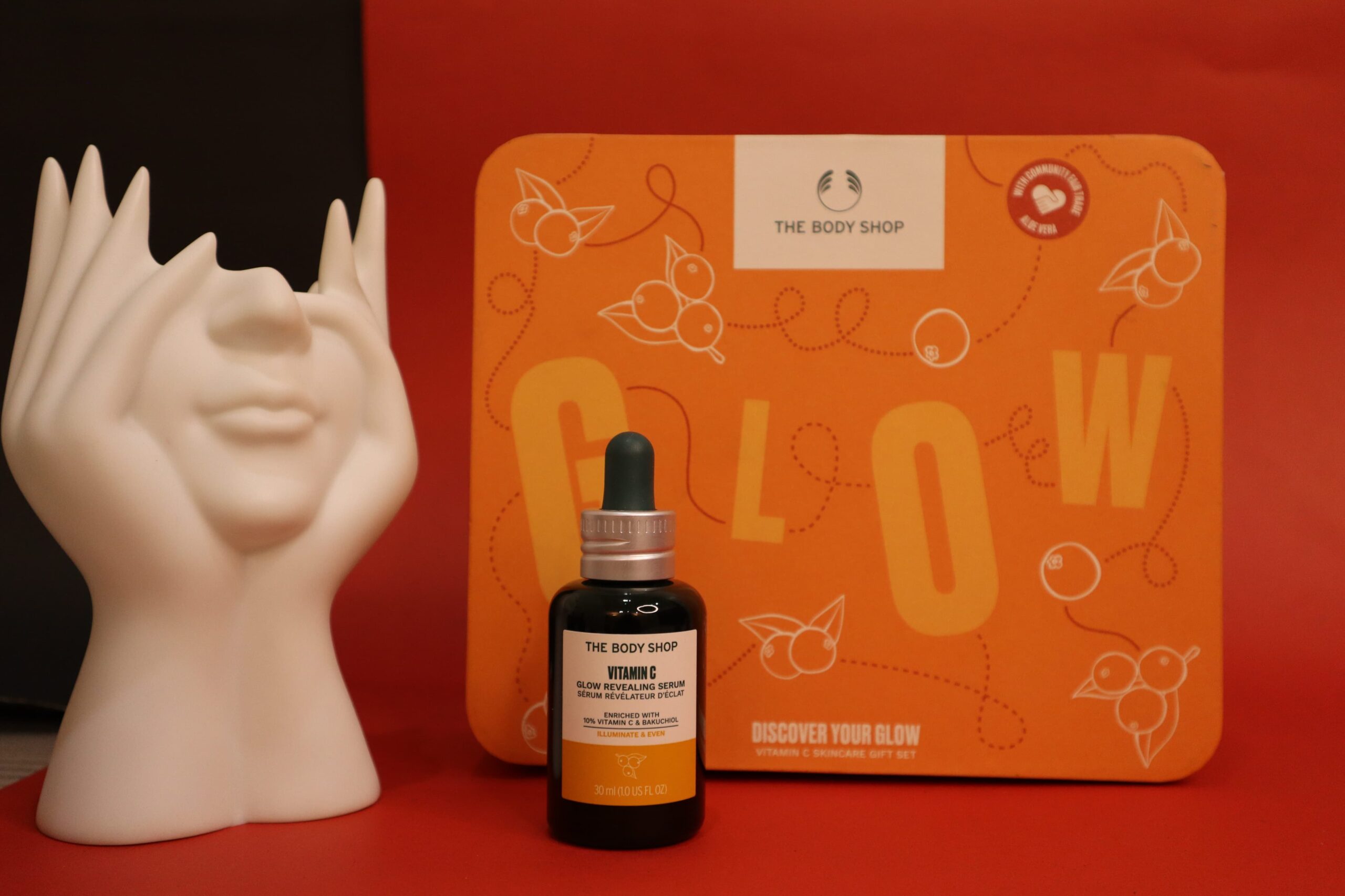 The Body Shop Vitamin C Glow Boost Skin Gift Set (5-Piece) - Image 4