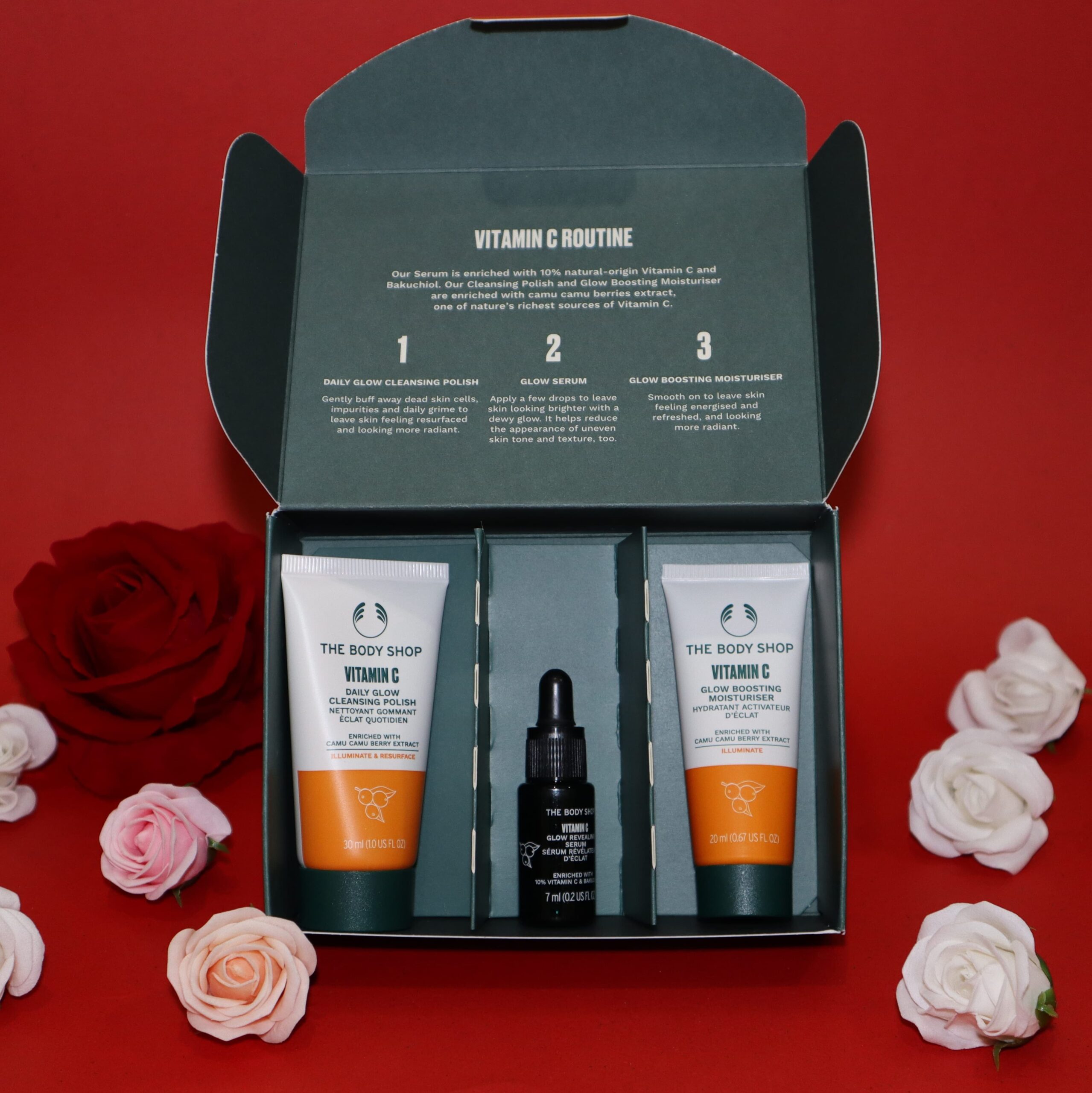 Vitamin C skincare, "Glow Revealing Skincare Kit" by: THE BODY SHOP - Image 2